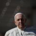 Papa: “Nel mondo democrazia non gode di buona salute, in gioco il bene dell’uomo”