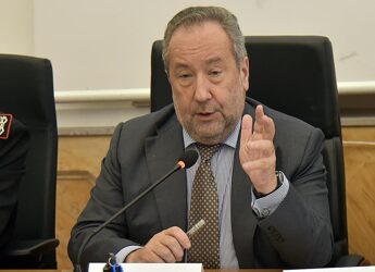 Prefetto Palermo: “Non sottovalutare episodi criminalità giovanile”