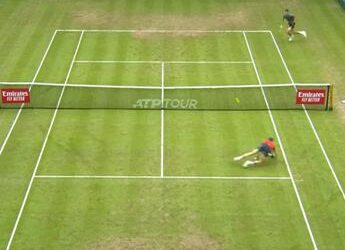 Sinner, il punto incredibile contro Marozsan – Video