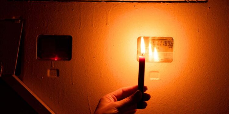 Illuminazione senza corrente: come fare?