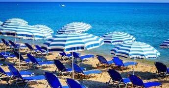 L’abbronzatura? ‘E’ fuori moda’, il medico estetico: “Un trend che fa bene alla pelle e alla salute”