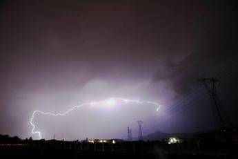 Maltempo, allerta arancione in Toscana: temporali al Nord e al Centro