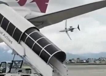 Nepal, aereo si schianta al decollo: il video del disastro