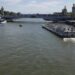 Parigi 2024, Senna inquinata: gara triathlon maschile slitta