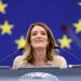 Roberta Metsola rieletta presidente del Parlamento Ue: “Non dobbiamo avere paura”