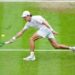 Wimbledon, De Minaur vittoria e infortunio: match point fatale – Video