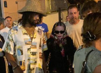 Madonna a Terracina, toccata e fuga per la popstar e il nuovo boyfriend
