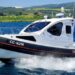 Maltempo, barca a vela si ribalta nel lago Bracciano: un uomo salvato