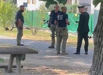 Omicidio Sharon Verzeni, caccia all’arma del delitto: in campo metal detective