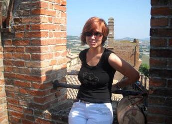 Omicidio Sharon Verzeni: fratello, sorella e cognato da 3 ore in caserma