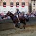 Palio di Siena, trionfo Lupa: chi è Velluto, il fantino che ha vinto