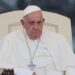 Papa all’Angelus: “Basta guerra in Medio Oriente”