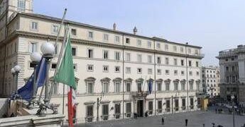 Sicurezza, governo accelera: oggi a Palazzo Chigi riunione su decreto