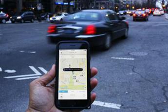 Uber, multa da 290 milioni in Olanda: “Violati dati privacy autisti”