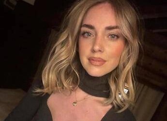 Chiara Ferragni a processo, ha già pagato 3,4 milioni per casi pandoro e uova