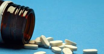 Pillola dell’amore, alert da maxi-studio: “Possibile aumento rischio glaucoma”