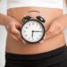 Effetti ora solare, affrontarli a tavola per salvare sonno e salute: 7 consigli