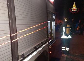 Roma, incendio in un appartamento a Palestrina: 2 intossicati