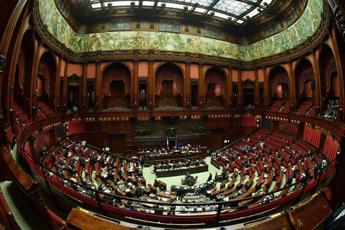 Camera, oggi question time con Piantedosi e Urso: i temi
