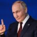 Putin: “Complimenti a Trump, pronto a dialogare con lui”