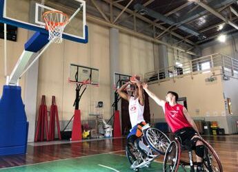 Sport e impegno sociale, il percorso delle Volpi Rosse Menarini