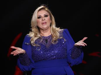 Belve, Tina Cipollari tra gli ospiti di questa sera: “Il ‘mestiere’ dell’opinionista? L’ho inventato io”