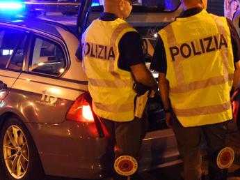 Contromano per 30 km su A4, fermato: era senza patente