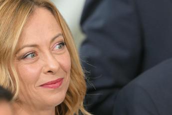 Meloni: “Centrodestra diverso ma coeso, troviamo sempre sintesi”