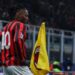 Milan, scoppia la contestazione: perché i tifosi ce l’hanno con squadra e società