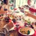 Natale, occhio a stuzzichini e apericene: i consigli del nutrizionista