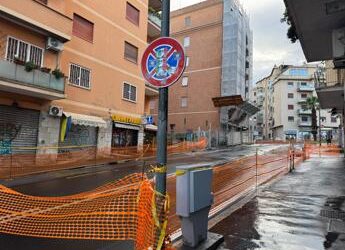 Roma, nuovo sopralluogo vigili fuoco per palazzo pericolante, sul posto anche minisindaca