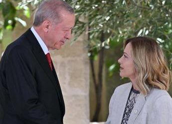 Siria, Erdogan a Meloni: “L’aggressione di Israele non contribuisce alla stabilità”