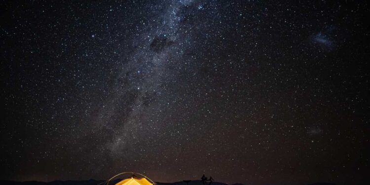 Il fenomeno del Glamping: un nuovo modo di vivere la natura