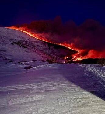 Etna, sindaco Biancavilla: “Assalto turisti? Pericoloso, si rispettino divieti”