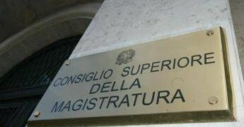 Famiglia nel bosco, chiesta in Csm apertura pratica a tutela Tribunale minorenni dell’Aquila