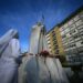 Papa, Vaticano: “Notte trascorsa bene, stamani si è alzato e ha fatto colazione”