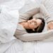 Rimedi naturali per dormire meglio: come scegliere il giusto integratore