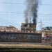Roma, incendio in appartamento a Labaro: fiamme all’ultimo piano di una palazzina