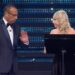 Sanremo 2025, Katia Follesa e la ‘gag Ferragni’: “Leggo una lettera alle me nonna?”