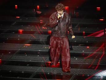 Sanremo 2025, chi è Settembre: il finalista delle ‘Nuove proposte’