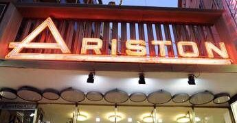 Sanremo, Carlo Conti: “Verso i 28 Big, non credo di riuscire a stare nei limiti”