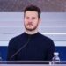 Sanremo, Cattelan: “Presentarlo sarebbe medaglia”. E su Roccaraso non torna indietro