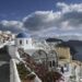 Santorini, tour operator italiano: “Resto, non è soap opera, turisti arriveranno”