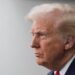 Trump firma ordine per vietare ad atlete transgender di competere con le donne
