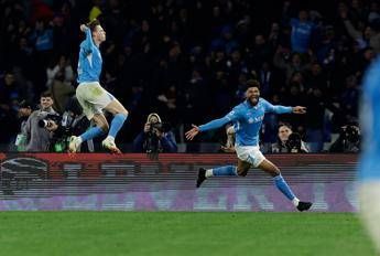 Napoli-Inter 1-1, non basta una perla di Dimarco: Billing salva Conte