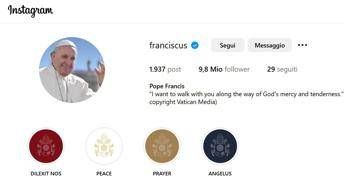 Papa, buone notizie sulla salute fanno lievitare follower del suo account Instagram