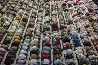 Ramadan, iniziato il mese di digiuno e preghiera