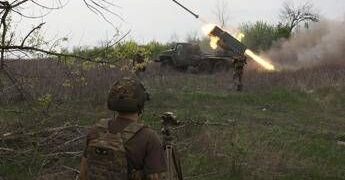 Ucraina, Russia avanza o Kiev rialza la testa? La guerra e la doppia verità