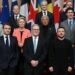 Ucraina, l’Europa e “la svolta”: “Piano per la pace, sostegno Usa indispensabile”