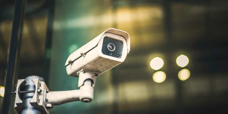 Il boom delle microcamere per la sicurezza di case e uffici
